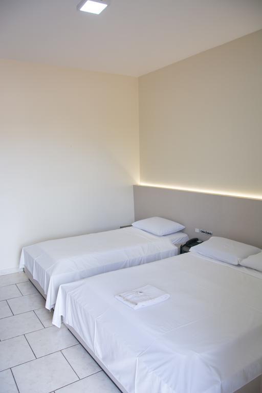 Paranoa Hotel Luis Eduardo Magalhaes Exterior photo